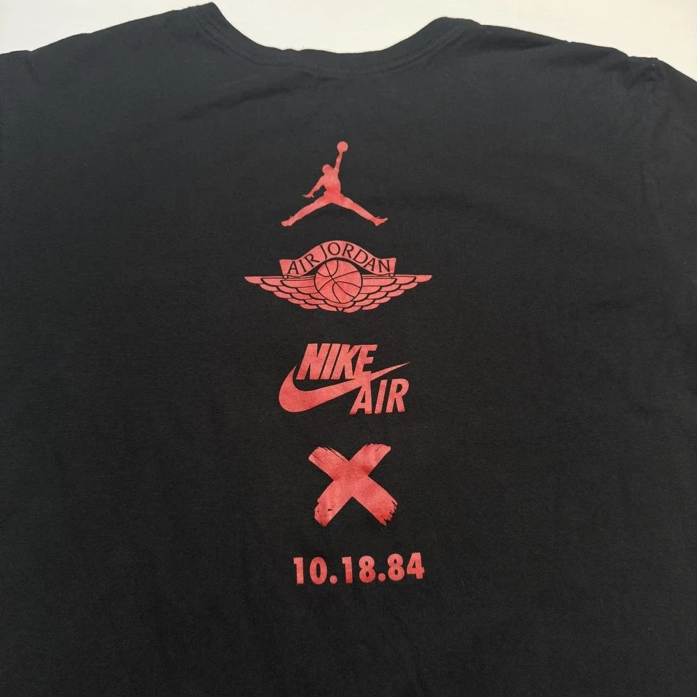 Nike Air Jordan 2015 Banned Bred Shirt Mens XL Black Red 10.18.84 561416-00A